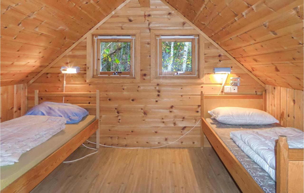 Nice home in Vallavik with 3 Bedrooms&WiFi Vangsbygd Buitenkant foto