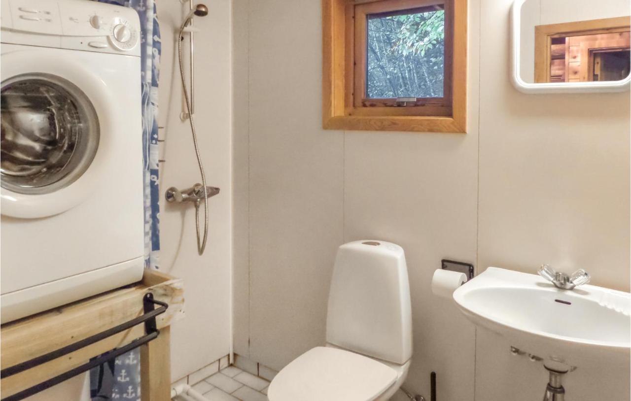 Nice home in Vallavik with 3 Bedrooms&WiFi Vangsbygd Buitenkant foto